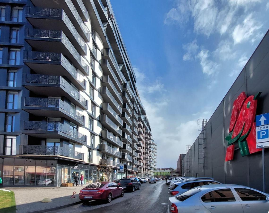 Monro Apartment ลวีฟ ภายนอก รูปภาพ